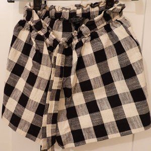 Topshop - black and white plaid shorts